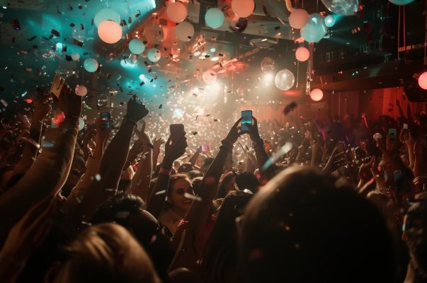 discoteca city hall under18